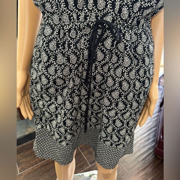 Lou & Grey black and white drawstring waist paisley dress with pockets! Sz L - Picture 4 of 13
